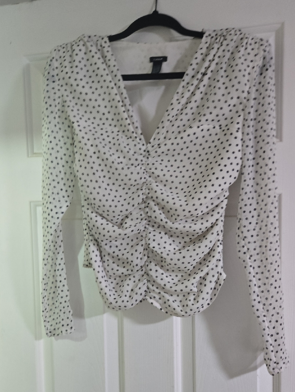 Express White Polka Dot Ruched V-Neck Long Sleeve Blouse